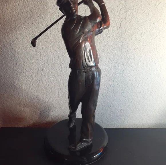 EXQUISITE Unmarked 12" Solid Bronze GOLFER Sculpture on Marble Pedestal.